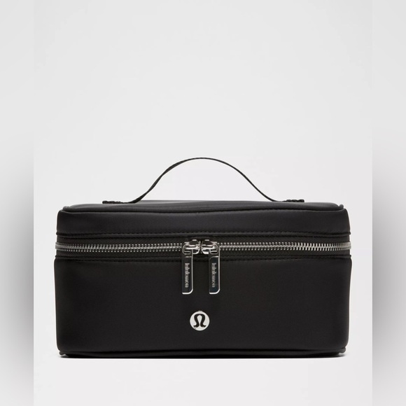 lululemon athletica Handbags - 🆕🖤 Lululemon Travel Toiletry Bag 3.5L - Black